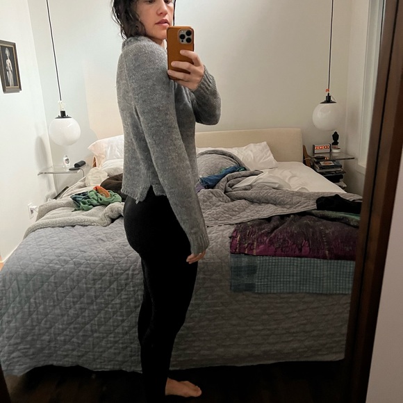 Native youth sweater - Picture 6 of 7